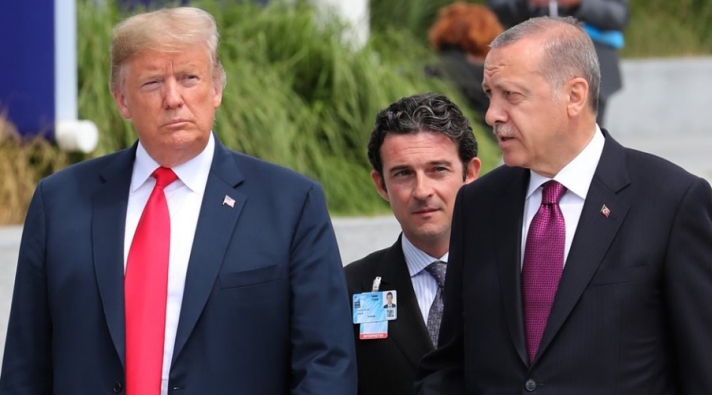 Νέες απειλές Τραμπ σε Τουρκία: Δεν θα πληρώσουμε τίποτα για τον «όμηρο» Μπράνσον, θα κάνουμε περικοπές