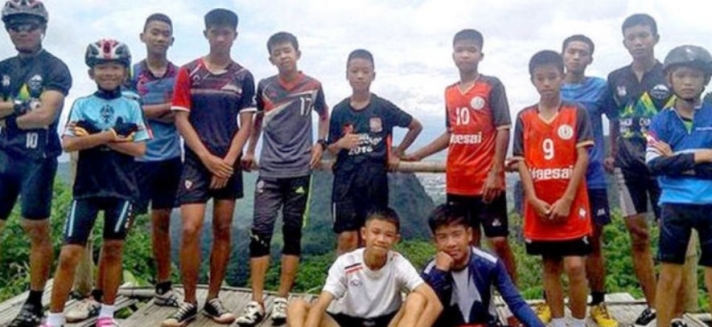 Ταϊλάνδη: Η είδηση του απεγκλωβισμού των 12 αγοριών και του προπονητή τους κάνει το γύρο του κόσμου