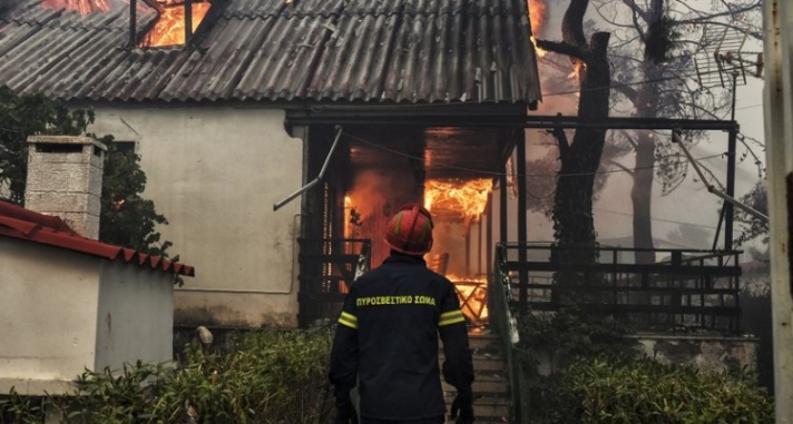 Φωτιές: Ετοιμότητα στα χαρτιά - Χάος την ώρα της καταστροφής