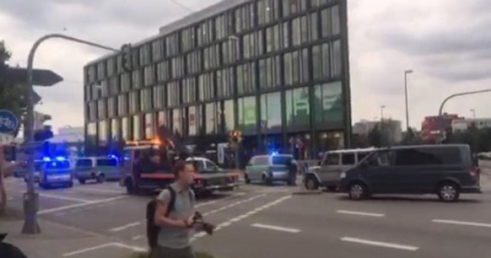 Χάος στο Μόναχο πυροβολισμοί πανικός φόβος και αγωνία ολόκληρη η πόλη πάγωσε Βίντεο-Φωτο