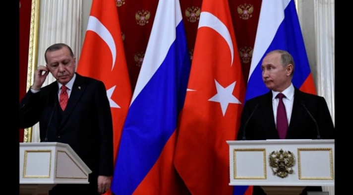 Στα άκρα οι σχέσεις Πούτιν-Ερντογάν: Γιατί η Ρωσία καταγγέλλει την Τουρκία ότι σπρώχνει χιλιάδες μετανάστες στην Ελλάδα