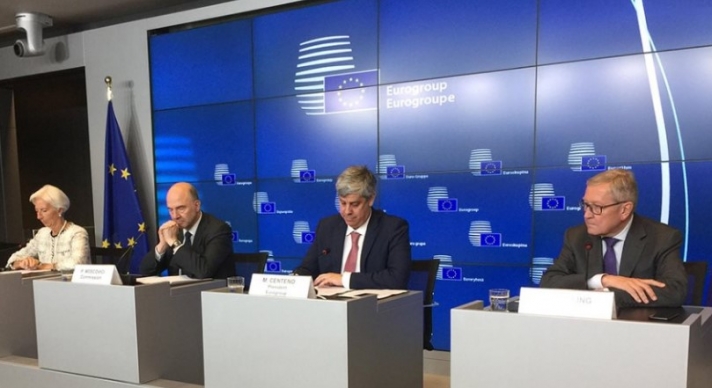 Συμφωνία για την Ελλάδα στο Eurogroup: 10ετής επιμήκυνση στο χρέος και δόση 15 δισ. ευρώ