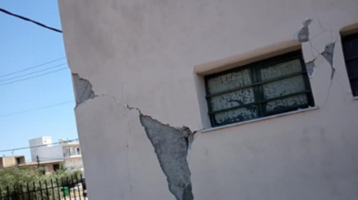 Φυλή: Πάνω από 700 κτίρια με ρωγμές από τo σεισμό 5,1 Ρίχτερ
