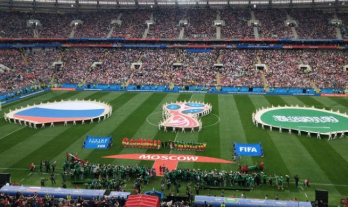 Παγκόσμιο Κύπελλο Ποδοσφαίρου 2018: Φαντασμαγορική τελετή έναρξης στη Ρωσία (photos)