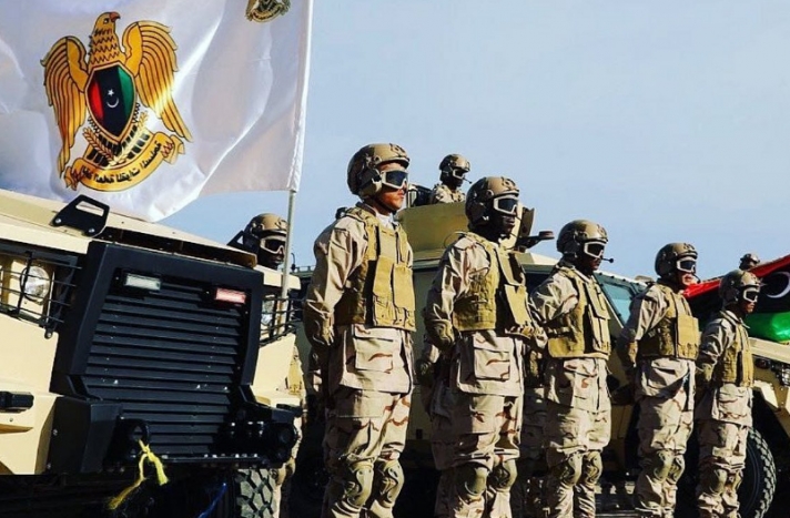 Ο στρατάρχης Χαφτάρ «ακυρώνει» τη Διάσκεψη του Βερολίνου: Στέλνει 9000 άνδρες για την πολιορκία της Τρίπολης