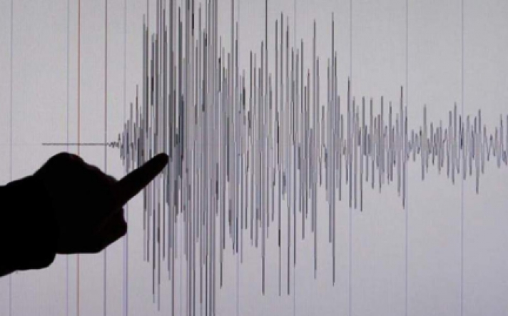 Τώρα : Ισχυρός σεισμός 5,3 Ρίχτερ στην Αττική